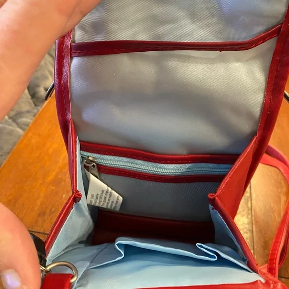 Travelon Mini Thin AntiTheft Red Crossbody EUC - Picture 3 of 10